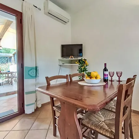 Karas By Interhome アパート